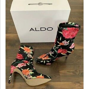 Floral booties *Aldo*